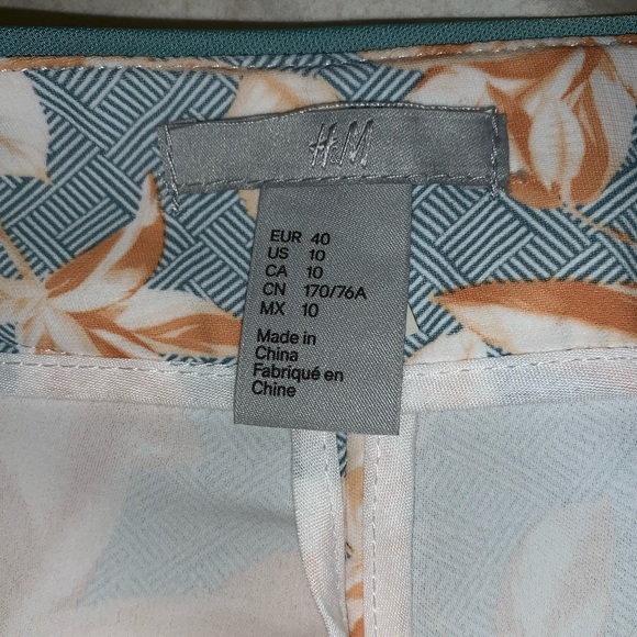 Dress Shorts - Picture 2 of 3